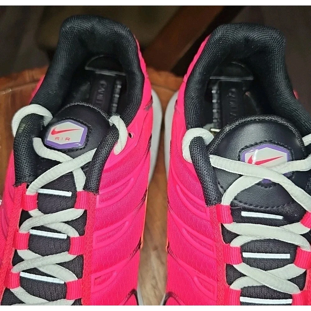Nike Air Max Plus TN DJ5138-600‎ Red Black Purple Mens Size 10